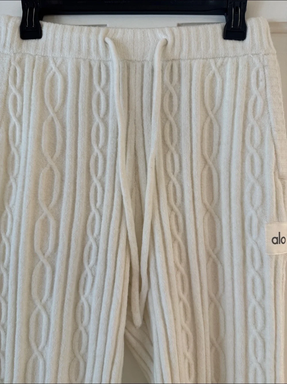 ALO Yoga Ivory Cable-Knit Drawstring Joggers